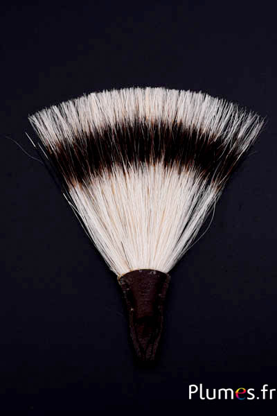 Touffe décorative à poils - long. 10-11 cm - marron-crème naturel 